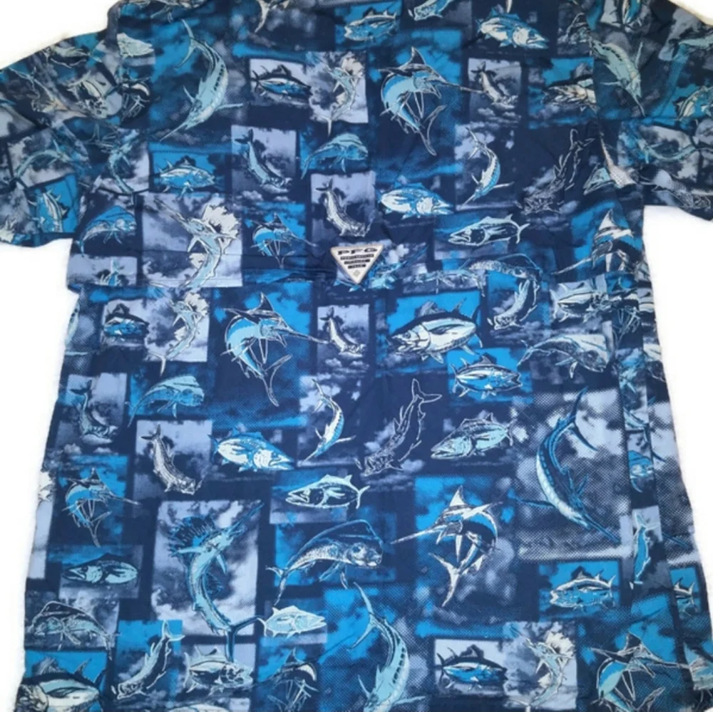 Columbia Buttom Down Casual Shirt - Picture 2 of 5